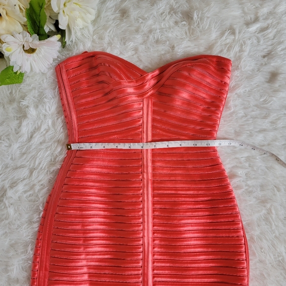 BCBG MaxAzria Dress Coral Size 2 Short Bodycon Party Strapless Bandage Style - Picture 9 of 12